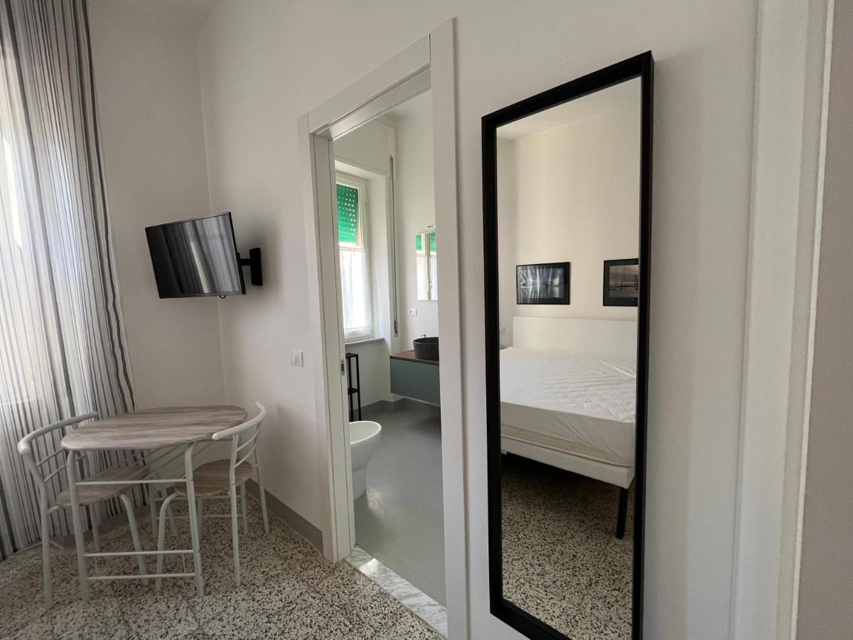 Bed And Coffee Rooms Portoferraio Exterior foto