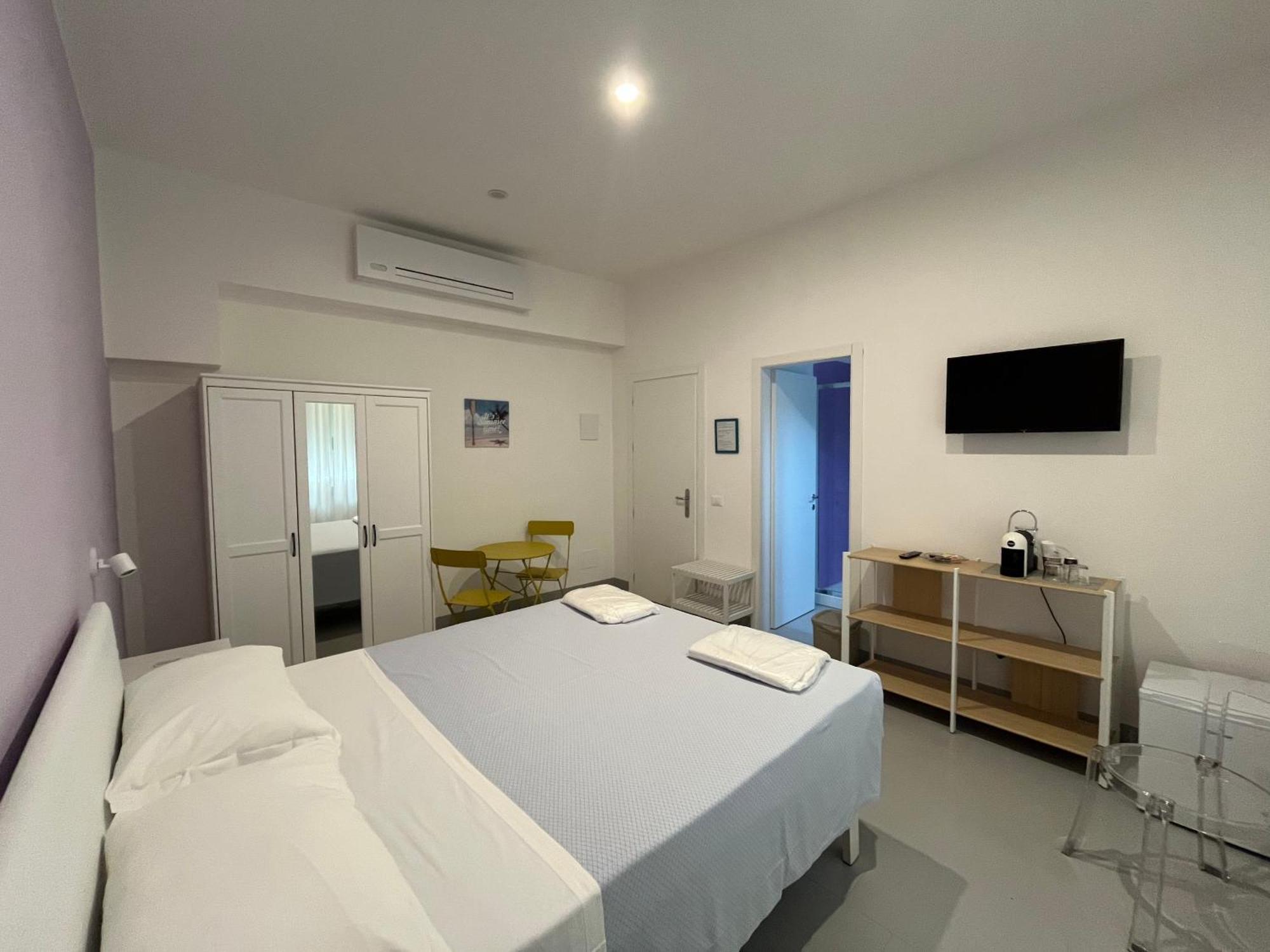 Bed And Coffee Rooms Portoferraio Exterior foto